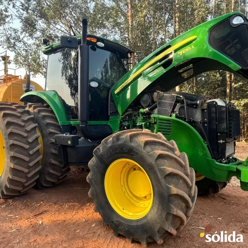 Trator John Deere 7230J Ano 2019