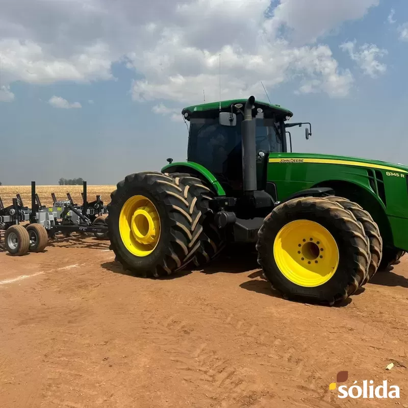 Trator John Deere 8345R Ano 2018